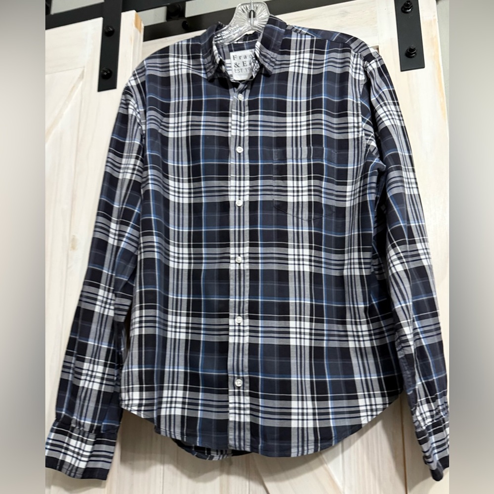 Frank and Eileen Sz Small Luke Italian cotton plaid shirt Great Condition UNISEX